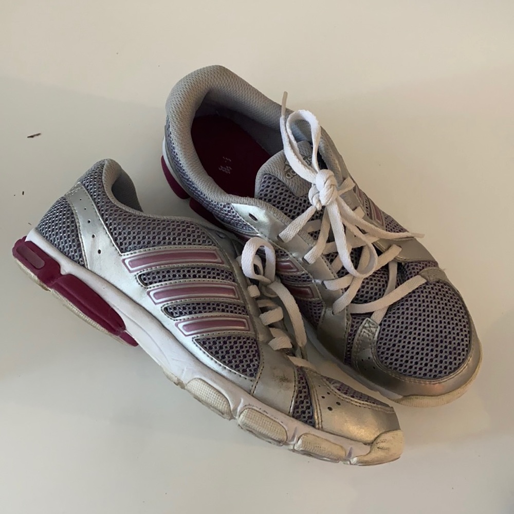 Running shoes